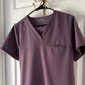 Scrub Top - Mandala Women's Purple V-Neck Top Medium Dewberry